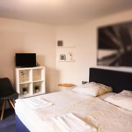 Ellada Restaurant & 3* Tarp
